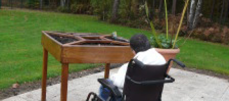 Fabrication d’une table de jardinage, Val d’oise, Yvelines pour une structure hospitalière